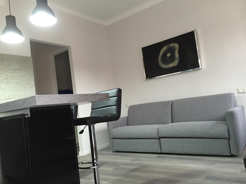 Kibilu - Via Confalonieri - Stazione Garibaldi - Zona Isola Milan Room photo